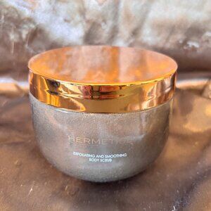 Hermetise Exfoliating Body Scrub - 2 AVAIL